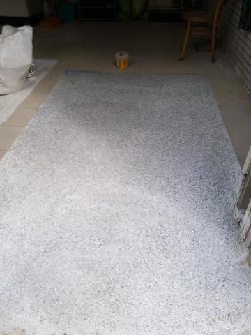 許銘峻 - 斜坡抿石子增加摩擦力