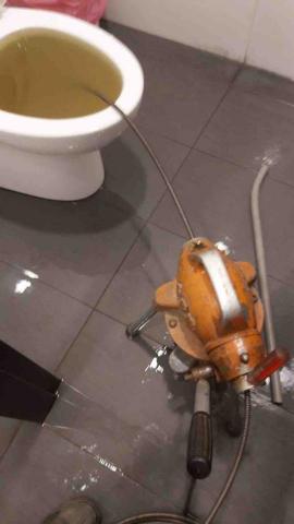 億鴻清潔工程行 - 