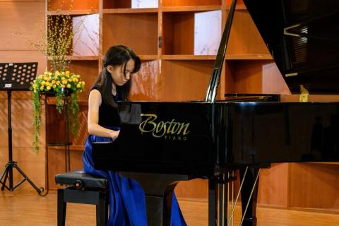 吳老師 - 青少年學生音樂會