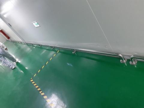 富瀛不鏽鋼 - 場內不鏽鋼欄杆