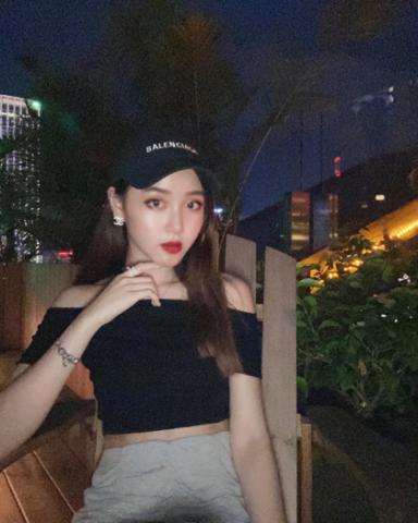 以樂美妝造型.模特鋼琴英文家教 - 