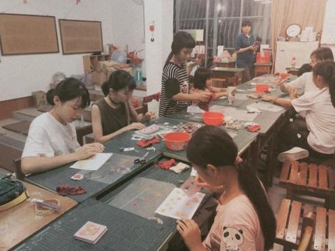 東隅工作室 - 瑞源小學堂 粉彩課程