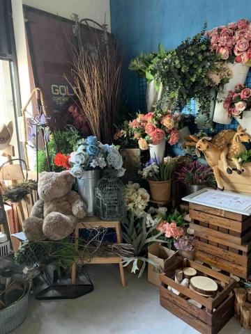 提供新秘服務的專家華都髮藝