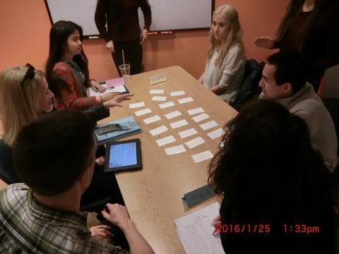 李宜臻 - 教導外籍學生中文