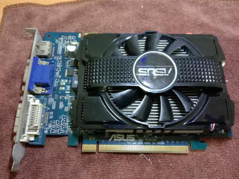 文婷全方位工作室 - 顯示卡清潔完整 文婷全方位工作室 - 顯示卡清潔完整