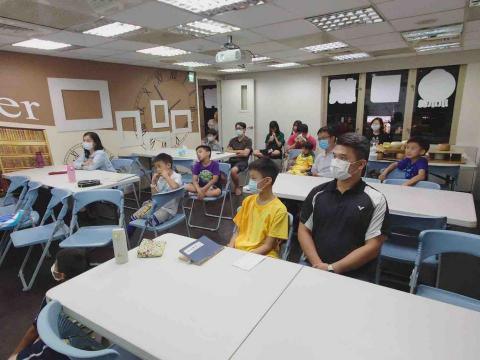 楊震數理教育 - 上課