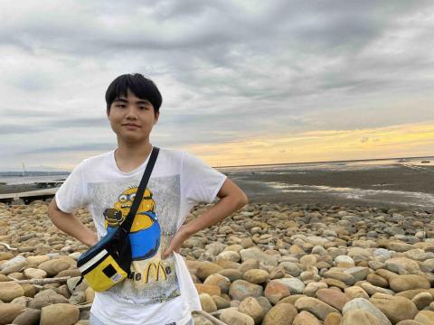 吳宇涵 - 提供生物家教的專家 吳宇涵 - 提供生物家教的專家