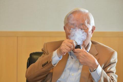 許添瑞 - 專訪台積電前董事長張忠謀，攝於台積電總部。