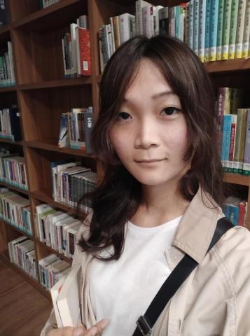 提供台南新秘教學服務的專家王辰玲