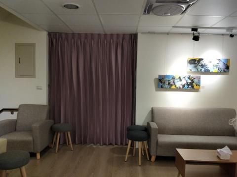 綺莉窗簾/壁紙 - 