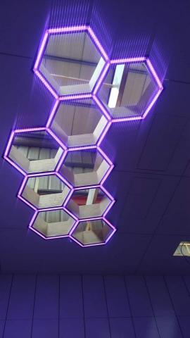 人間裝潢設計 - 