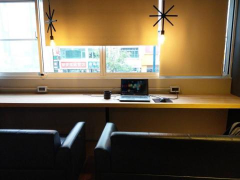 先進工作室 - 睦行旅行動辦公室