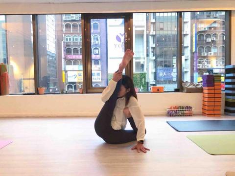 Lily yoga瑜悦生活 - 
