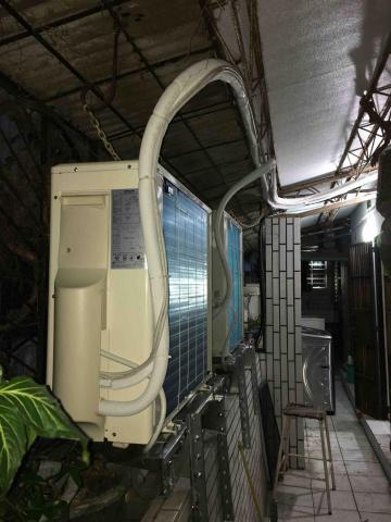 安心  水電工程行 - 牆面是斜的!
還是想辦法 將外機扶正 達水平標準! 安心  水電工程行 - 牆面是斜的!
還是想辦法 將外機扶正 達水平標準!