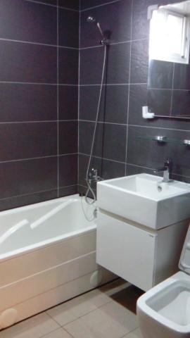 築舍室內裝修公司 - 地壁磁磚施工照片