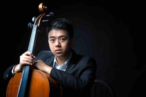 提供大提琴服務的專家盧嘉文