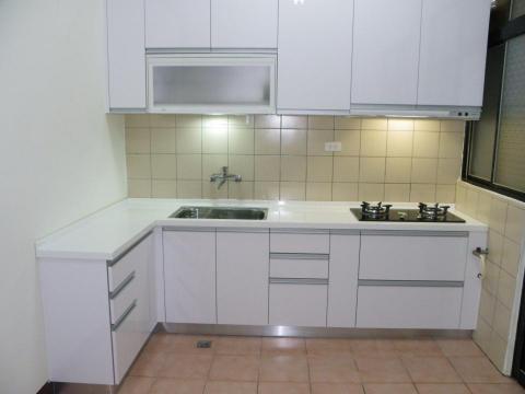 現代設計工程有限公司 - 