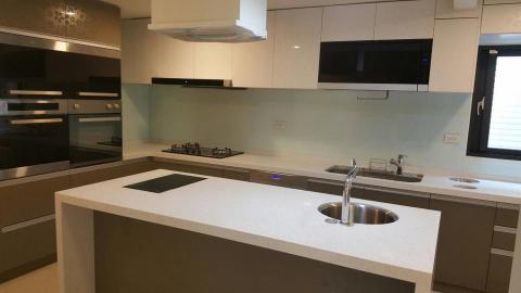 現代設計工程有限公司 - 