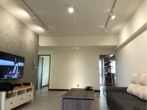 宸恩油漆整修工程 - 拆裝潢、全室上漆、電視牆樂土施作