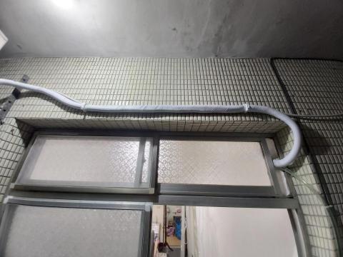 小陳師傅 - 台北市信義區移裝機，冷媒銅管使用PVC膠布。