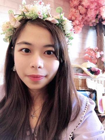 提供分析化學考古題解答服務的專家顏欣如