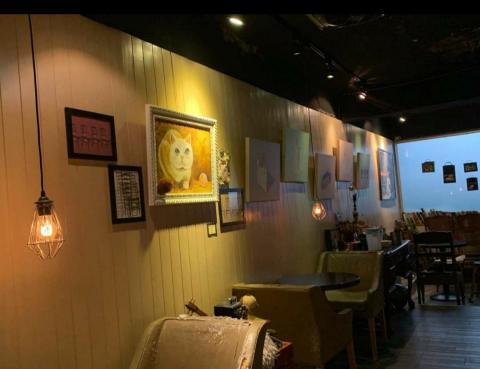 自由藝術工作者 - 