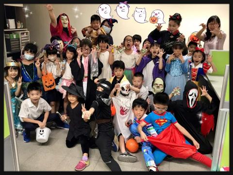 Kitt (薛老師） - 校內萬聖節活動