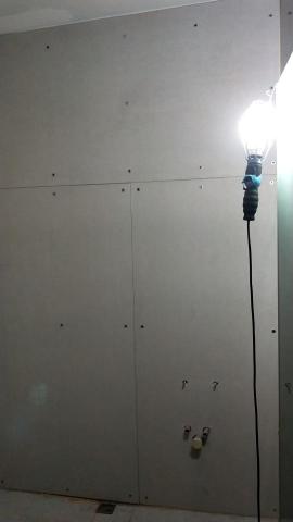 晴鏵修繕--施作面--天地牆水泥-角木架設-屋頂防水-油漆 - 浴室工程施作