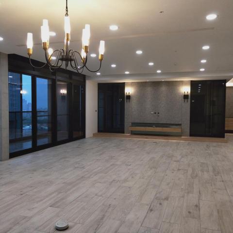 巧克專業清潔 - 落地窗清潔