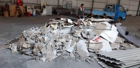 鑫順發企業社 - 廢棄物清運 處理