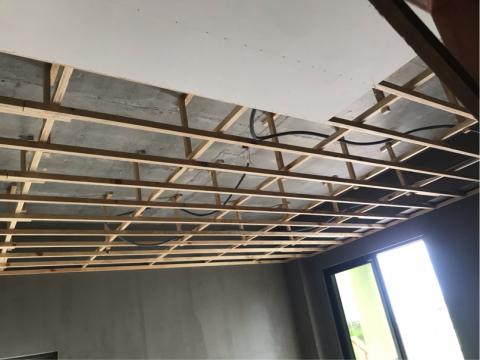 廖俊哲 - 天花板施作（平釘）