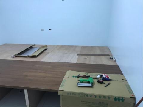 廖俊哲 -  海島型木地板施作