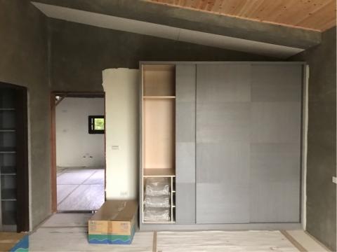 廖俊哲 - 客制衣櫃設計