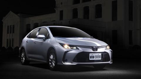 鯉魚旗映像 - 汽車攝影