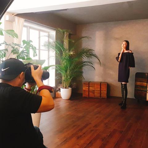 菲菲吳小姐 - 側拍服裝公司拍攝現場花絮