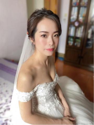 Jalian婕安巧妝/新秘/紋繡/美甲 - 
高雄梓官梅香迎娶造型 Jalian婕安巧妝/新秘/紋繡/美甲 - 
高雄梓官梅香迎娶造型