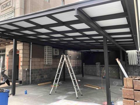 秦振企業社-鍾興龍 - 屋頂四合一白鐵烤漆浪板