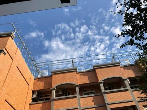 秦振企業社-鍾興龍 - 