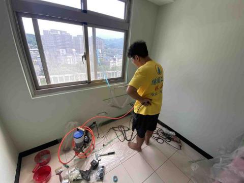 億圓治漏工程有限公司 - （億圓治漏工程）窗框外牆防水內牆高壓灌注