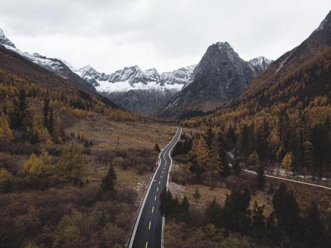 唯尚攝影 陳育陞 - 中國稻城亞丁空拍