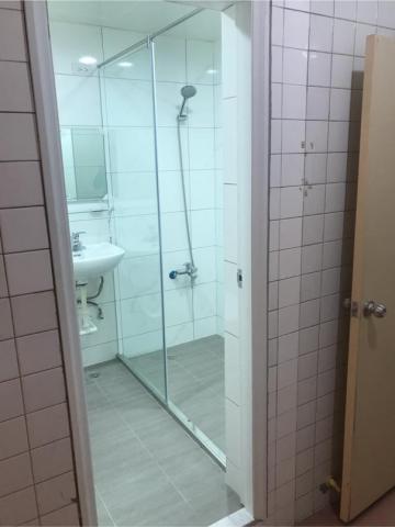 黃泓叡 - 內湖浴室整修工程