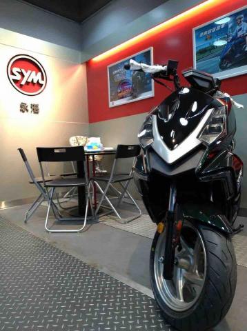 擔立空間裝修設計 - 