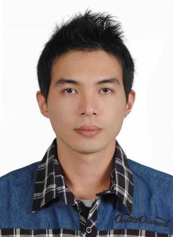 提供兼差服務的專家陳君諾