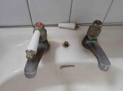 黃建勳 - 更換前 黃建勳 - 更換前