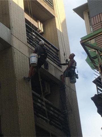 徐國華 - 防鴿子綱架設