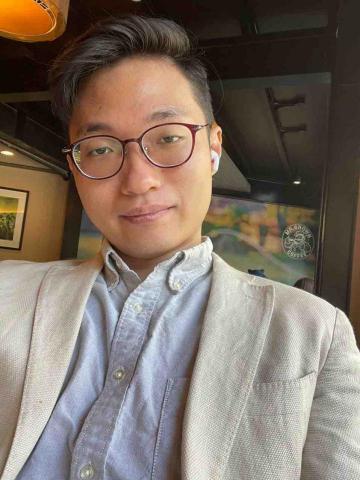 龔靖閎 - 提供貝斯教學的專家 龔靖閎 - 提供貝斯教學的專家