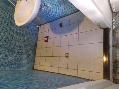 羅鈞丞 - 浴廁地磚更新