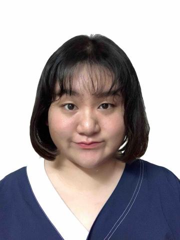 提供社群行銷課程服務的專家邱伃廷