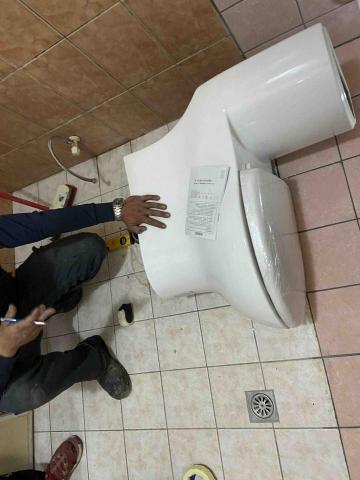 旭昇室內裝修有限公司 - 馬桶濕式安裝施作(放樣步驟) 旭昇室內裝修有限公司 - 馬桶濕式安裝施作(放樣步驟)