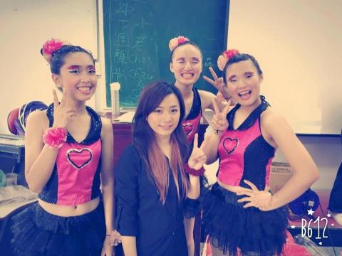 小橙舞蹈. MV舞蹈. 古風爵士. 一對一教學專業戶 - 大學校慶比賽,啦啦隊教練 小橙舞蹈. MV舞蹈. 古風爵士. 一對一教學專業戶 - 大學校慶比賽,啦啦隊教練